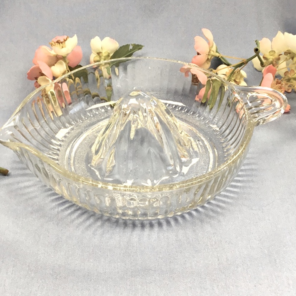 Vintage Pressed Glass Juicer Federal Glass 1950s Perfect Condition